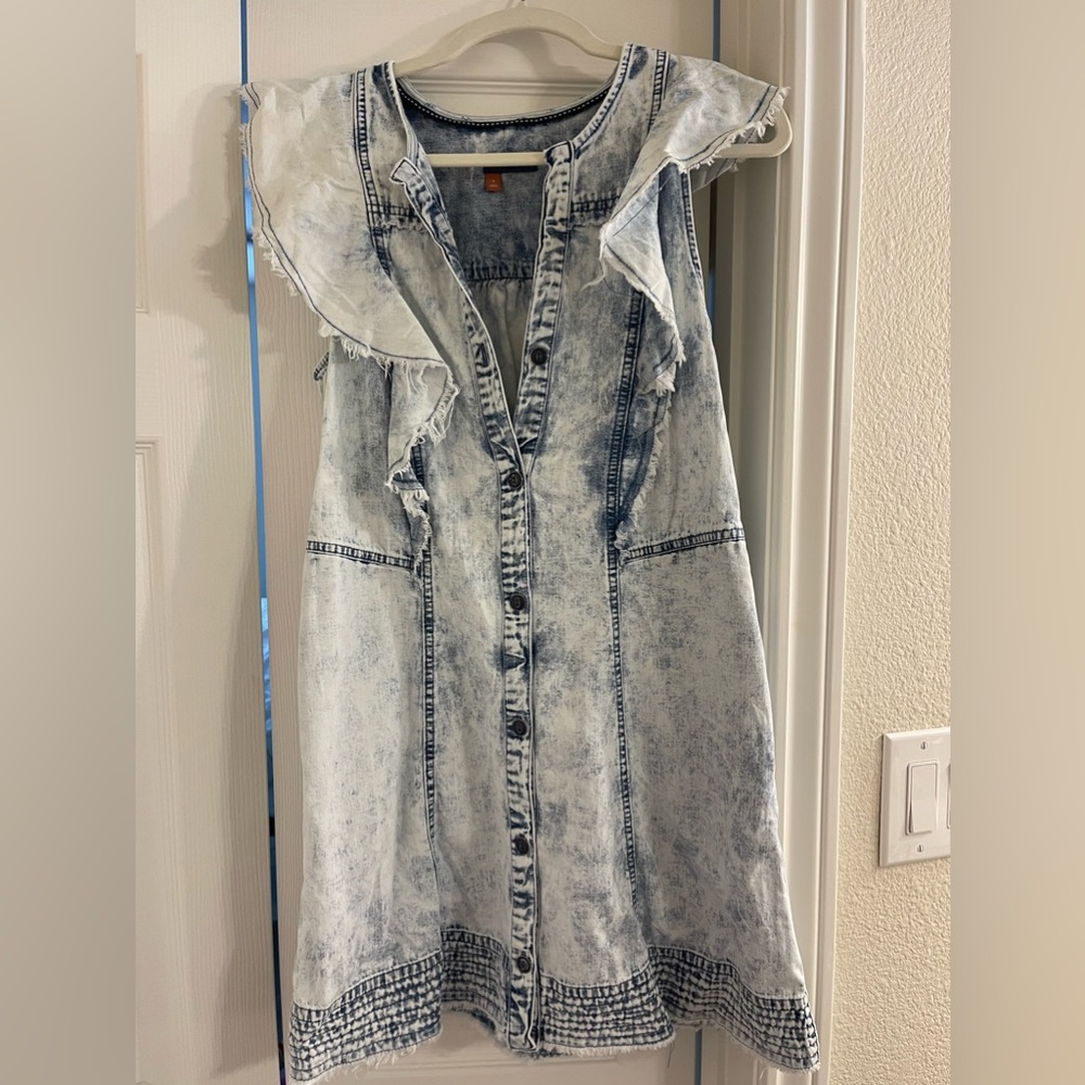 Pilcro Flutter-Sleeve Buttondown Tunic Dress size small anthology